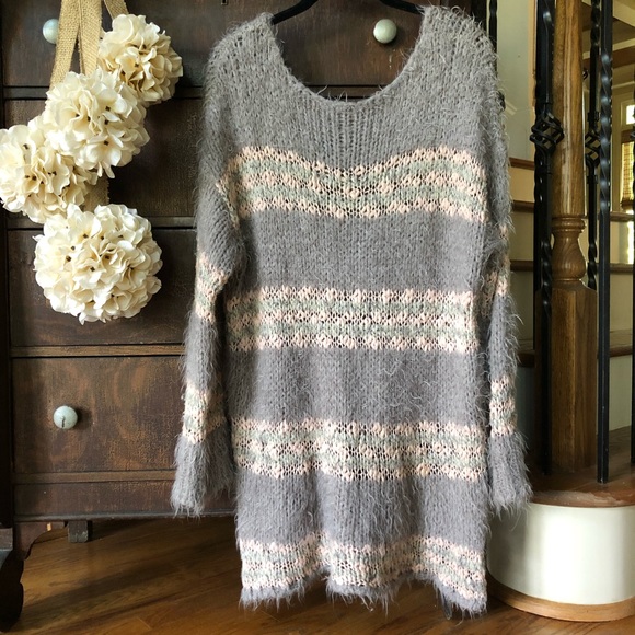 Free People Sweater - Picture 4 of 6
